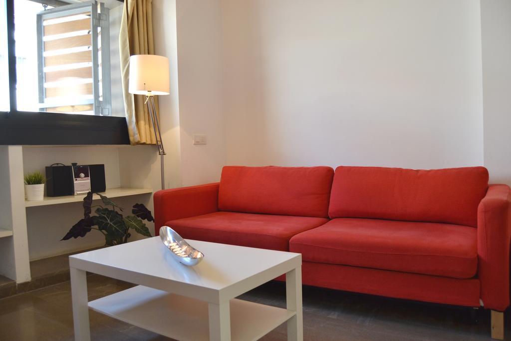 Apartamentos Living Valencia-Vitoria Pokoj fotografie